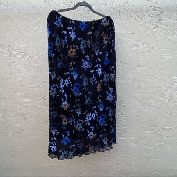 Wild Fable Blue Floral Midi Skirt - Picture 1 of 3